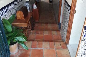 Hostal Comercio
