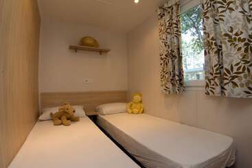 هتل Camping Sènia Caballo De Mar