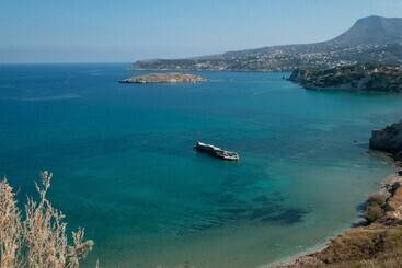 Жильё для туристов Karavos View   A Unique Artists  Hideaway Paradise