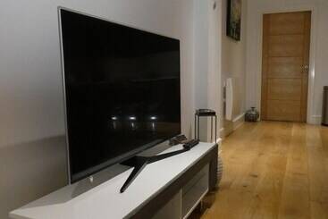 Riis Apartments Camberley