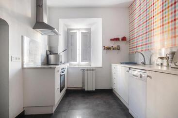 Spacious House With Garden In Sardon De Duero