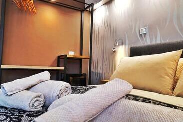 Bed And Breakfast L&p