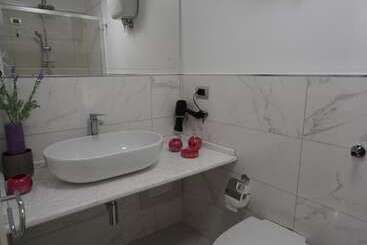 تختخواب و صبحانه Residenza Vecchi Tempi