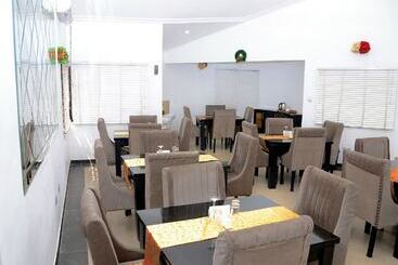 Cynarisso Hotel Lagos