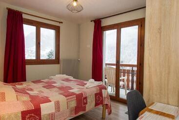 هتل Gîte Châtel