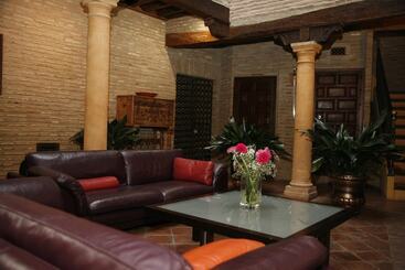 هتل Habitaciones Las Termas
