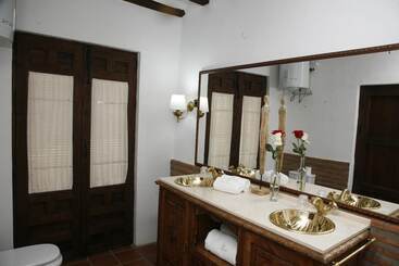 هتل Habitaciones Las Termas