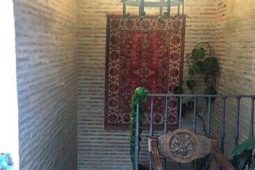 هتل Habitaciones Las Termas