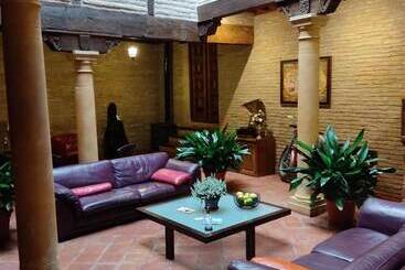 هتل Habitaciones Las Termas