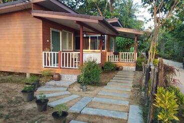 هتل Mook Paradise Bungalow
