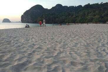 هتل Mook Paradise Bungalow