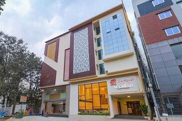 酒店 Treebo Yc Grand Boutique, Electronic City