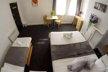 پانسیون Park End Rooms