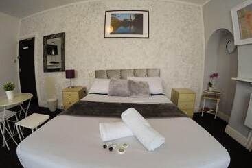پانسیون Park End Rooms