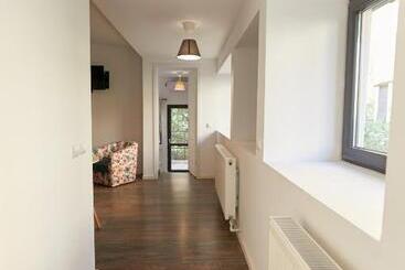 Stanford Aparthotel