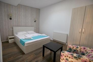 Stanford Aparthotel