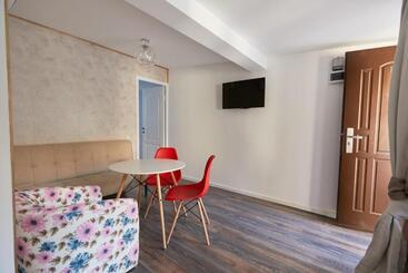 Stanford Aparthotel