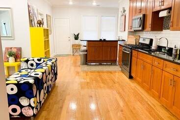Stunning 3bd/3ba In Jamaica Plain Near The Trains #2