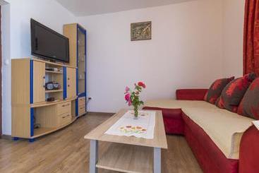Apartments Frutis
