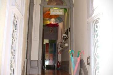 By Doors Hostel