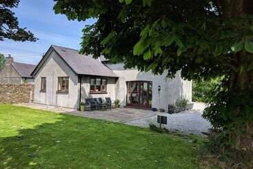 Honey Cottage