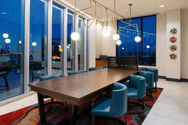هتل Hyatt Place Chicago Wicker Park