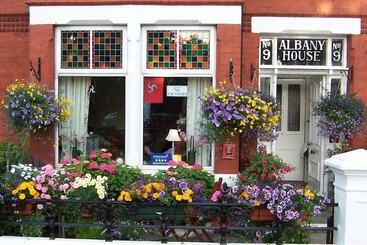 Albany House Bed And Breakfast