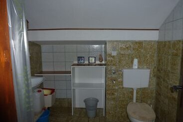 Barac Apartments
