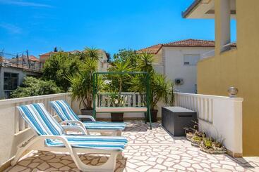 هتل Apartments Kasalo