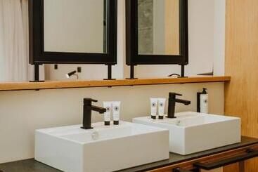 هتل Sarana Hôtel & Spa