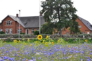 هتل Lundsgaard Bed & Breakfast