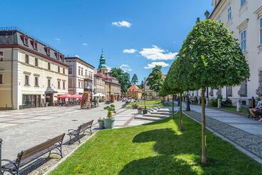 هتل Sp Zoz Sanatorium Uzdrowiskowe Mswia Agat