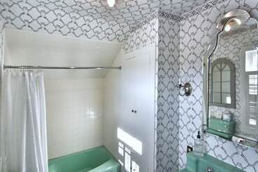 پانسیون Gardensong B&b