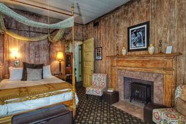 پانسیون Gardensong B&b