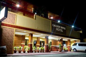 هتل La Galleon Suites