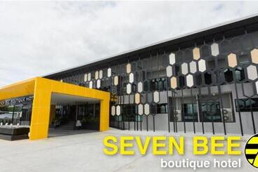 هتل Seven Bee Boutique