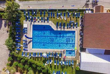 Monika Hotel Sidari