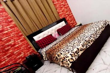 پانسیون Karachi Guest House Gulshan E Iqbal