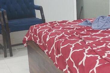 پانسیون Karachi Guest House Gulshan E Iqbal