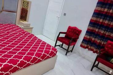 پانسیون Karachi Guest House Gulshan E Iqbal