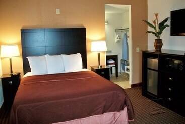 هتل Americas Best Value Inn Romulus/detroit Airport