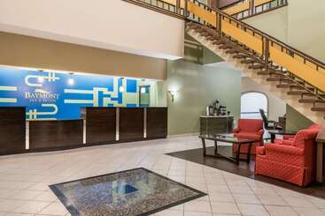 هتل Baymont By Wyndham Kokomo