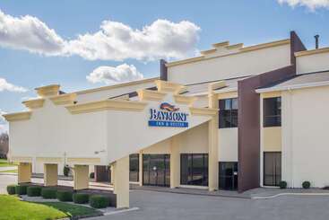 هتل Baymont By Wyndham Kokomo