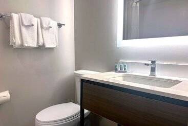 هتل Best Western Laurel