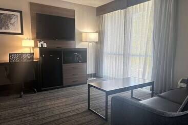 هتل Best Western Laurel