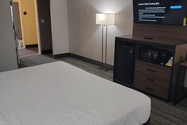 هتل Best Western Laurel