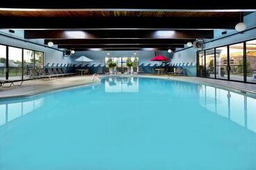 هتل Clarion Inn Seekonk Providence