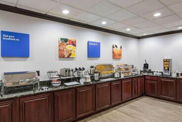 هتل Comfort Inn Monticello Charlottesville