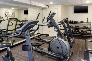 هتل Comfort Inn Monticello Charlottesville
