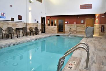 هتل Comfort Inn & Suites Durango